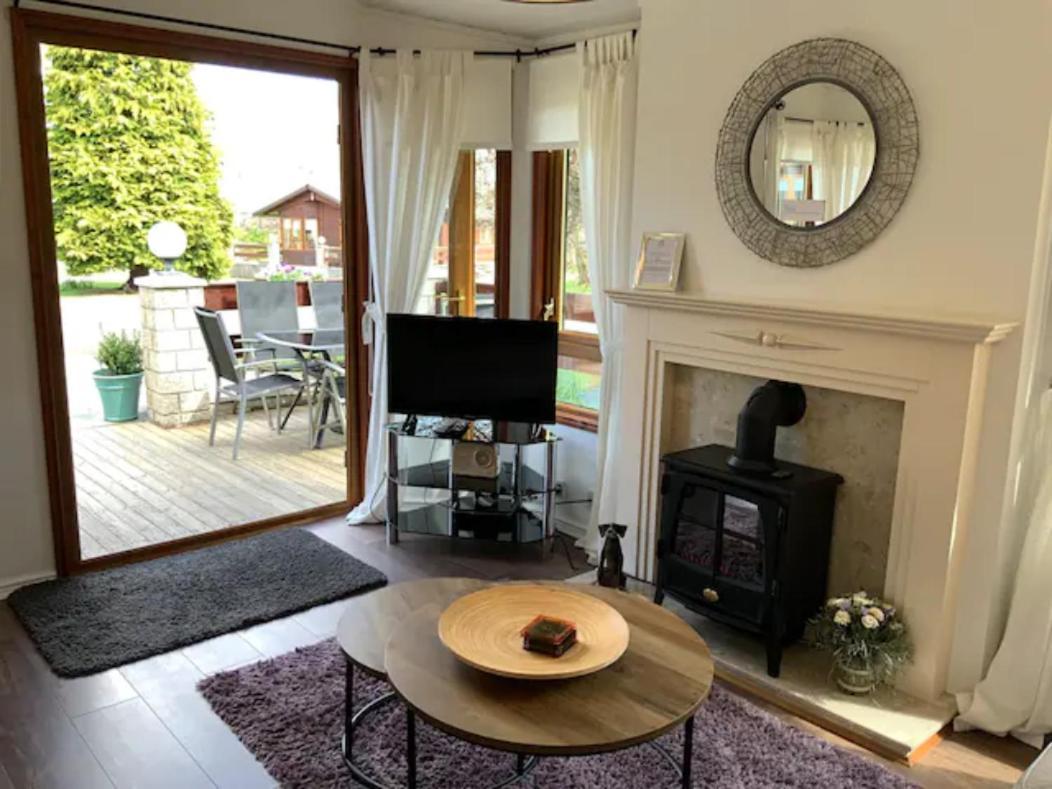 Walled Garden Lodges Loch Lomond Балоч Екстериор снимка