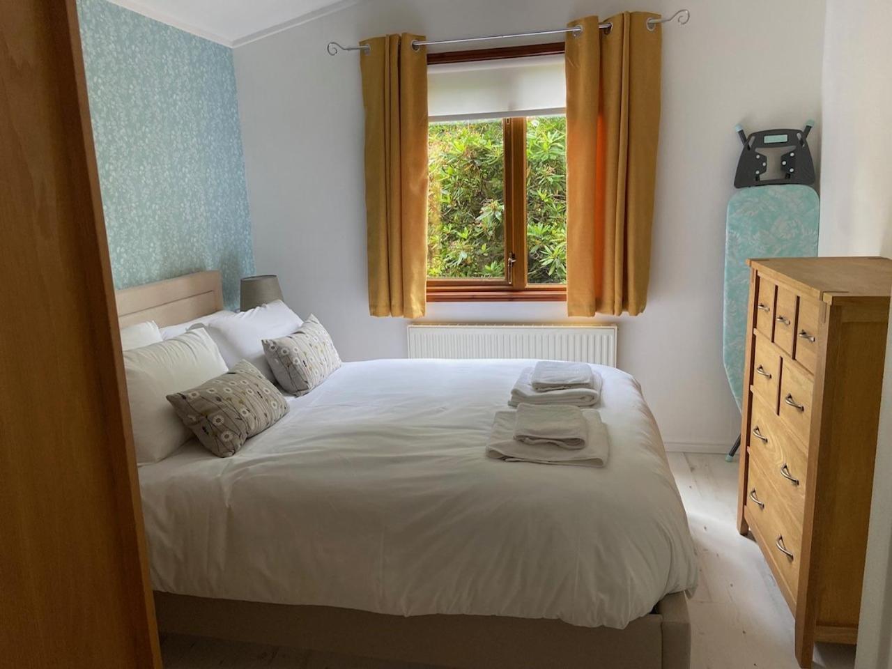 Walled Garden Lodges Loch Lomond Балоч Екстериор снимка
