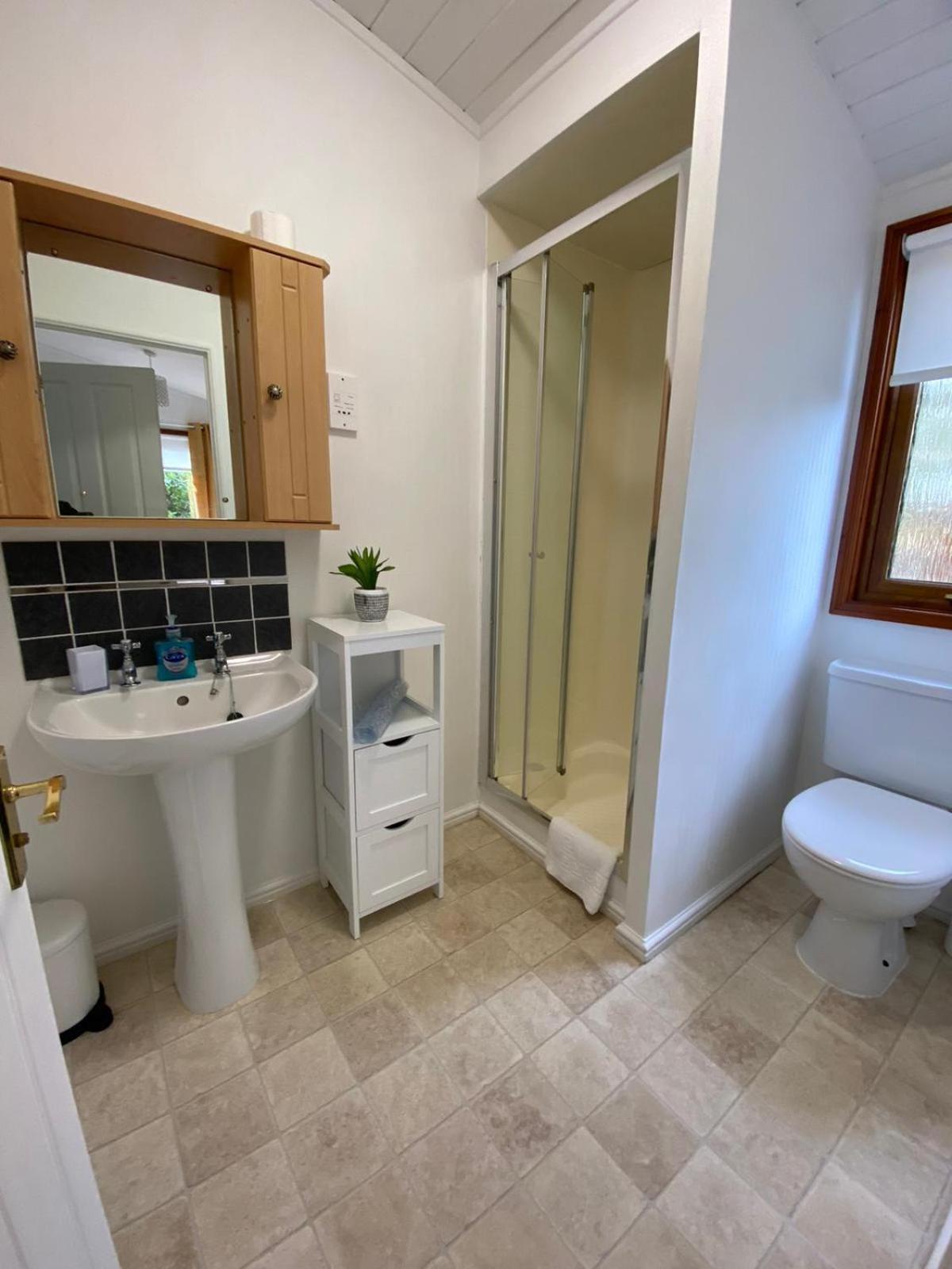 Walled Garden Lodges Loch Lomond Балоч Екстериор снимка